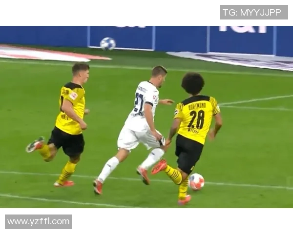 楚阿梅尼的崛起与未来展望:从年轻才俊到足球巨星的成长之路 楚阿梅尼的崛起与未来展望:从年轻才俊到足球巨星的成长之路